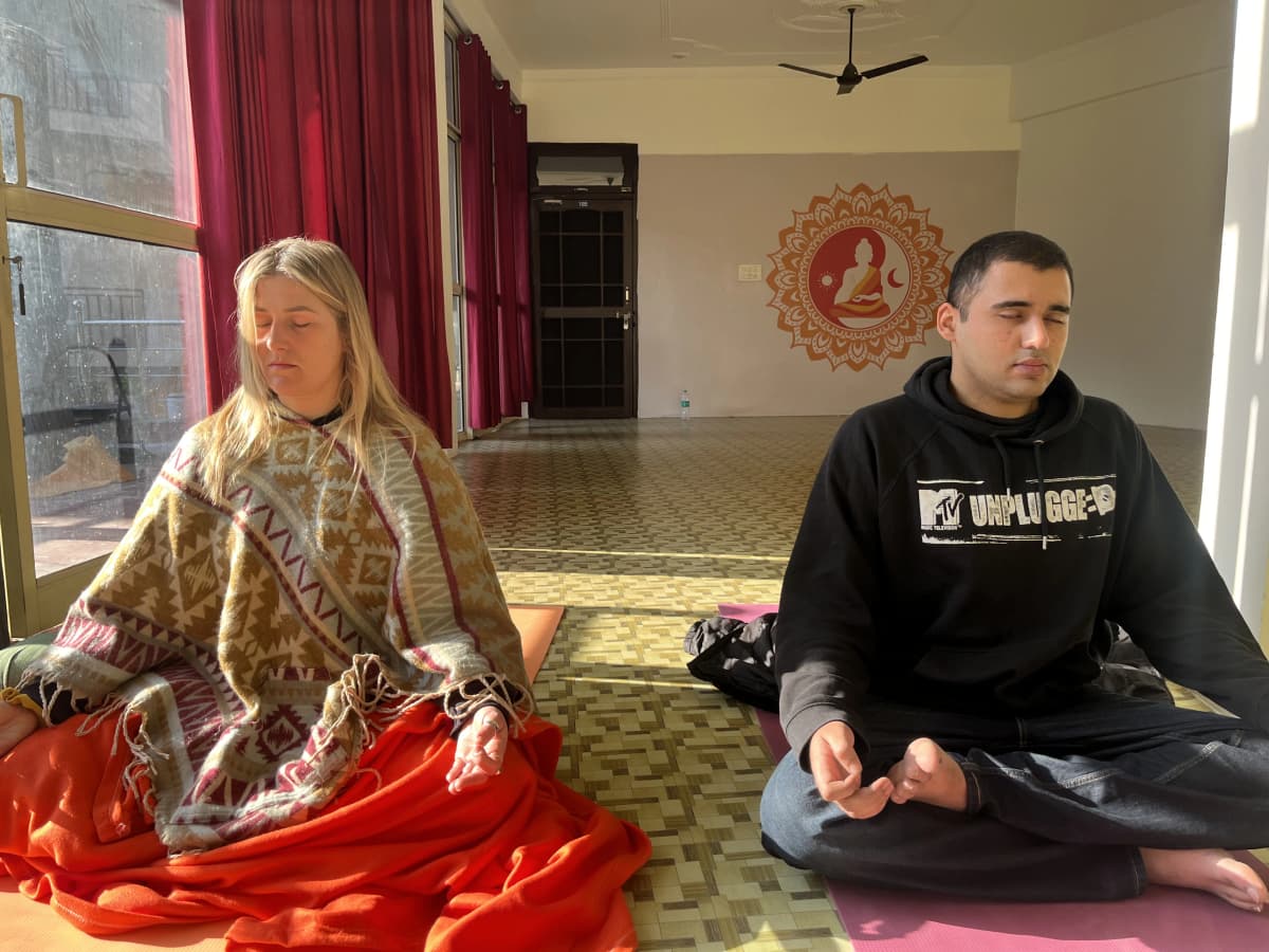 Pranayama breathing technique class at Anantadrishti Yoga in Rishikesh, India